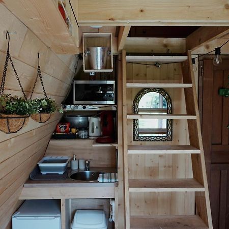 Le Chalet Tipi Avec Jacuzzi Et Jardin Troyes Bagian luar foto