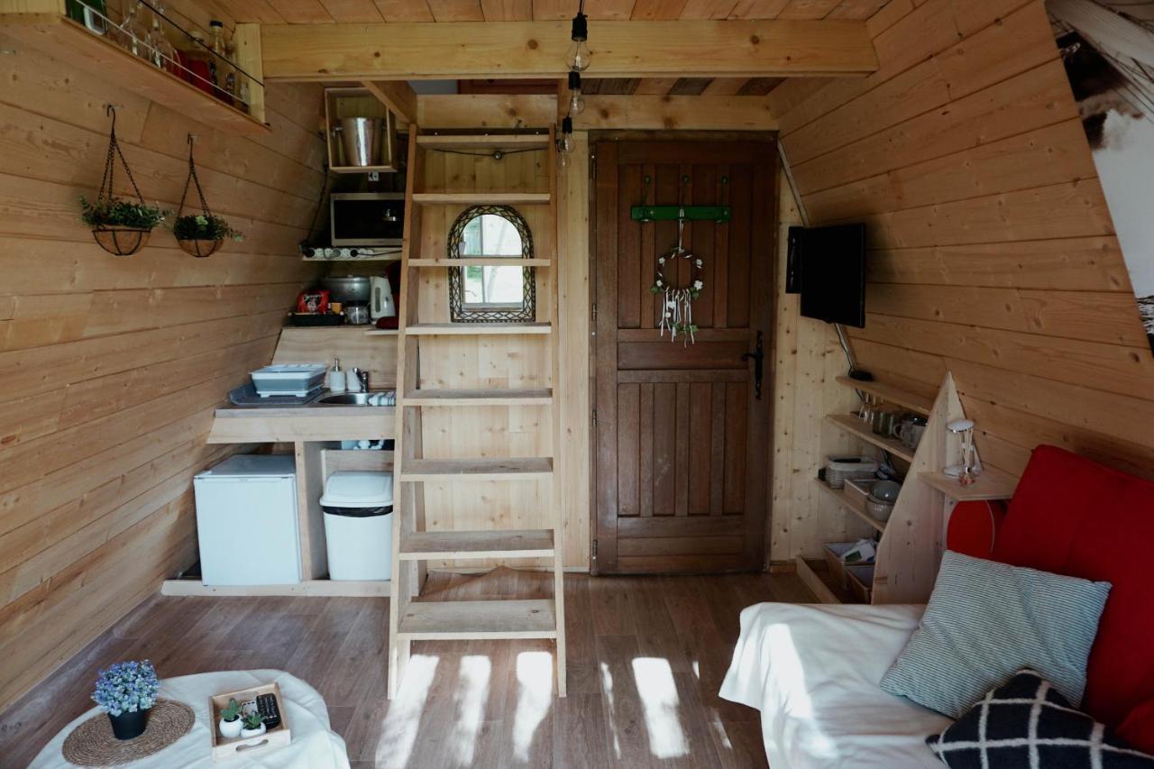 Le Chalet Tipi Avec Jacuzzi Et Jardin Troyes Bagian luar foto
